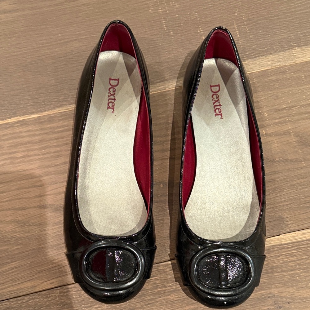 Dexter Women's Shiny Black Flats with Buckle